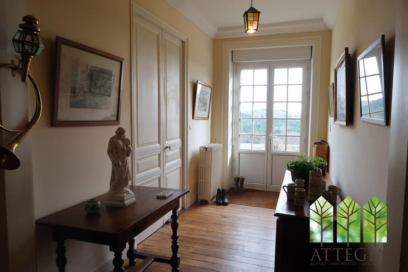 Château - 495 m² - 20 pièces