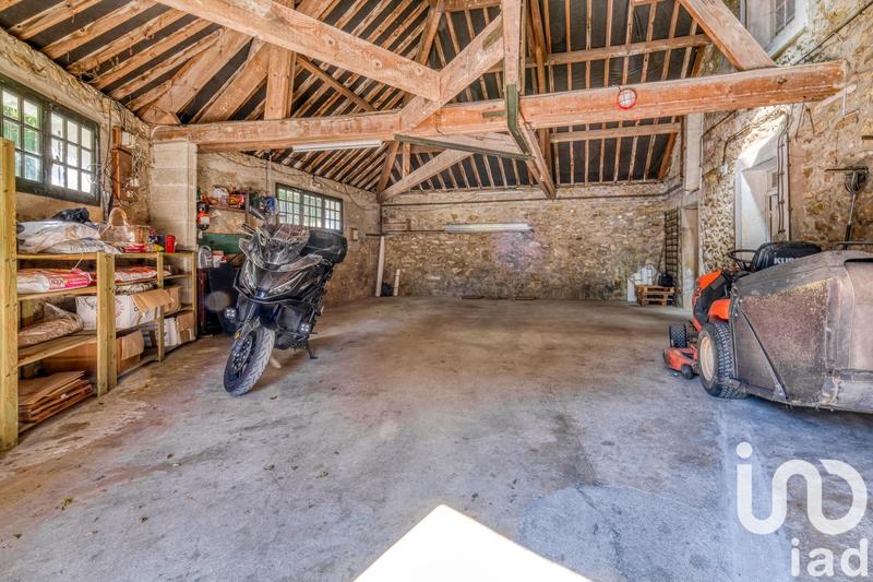 Maison - 315 m² - 11 pièces