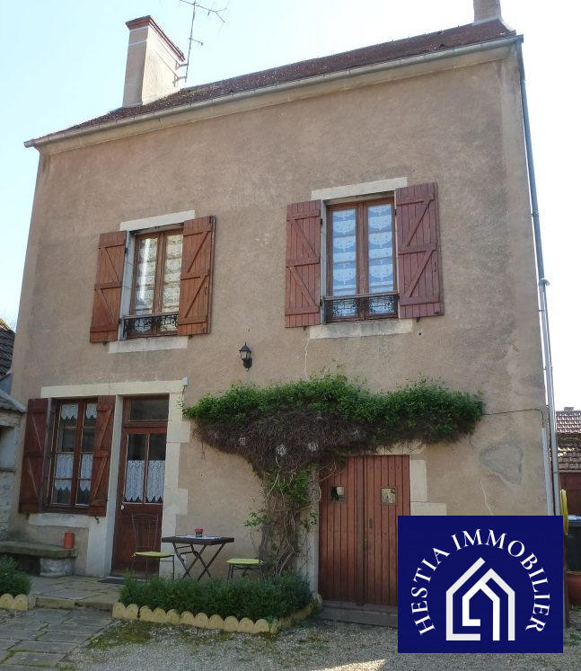 Maison ancienne - 95 m² - 5 pièces