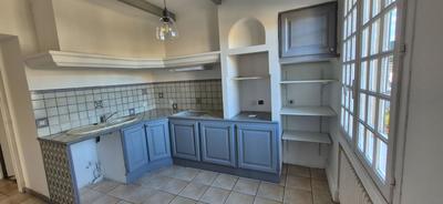 Appartement - 99 m² - 4 pièces