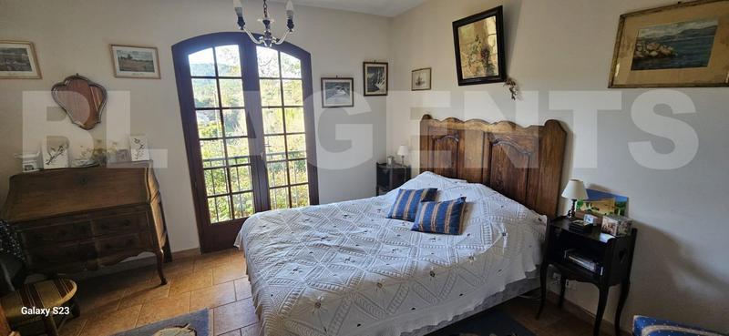 Maison provençale - 126 m² - 6 pièces