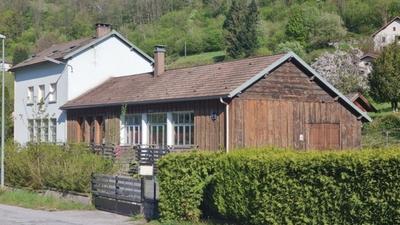 Local d'activité / Entrepôt - 130 m² - 4 pièces