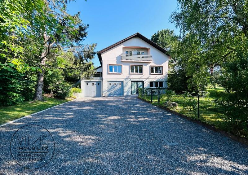 Appartement - 106 m² - 4 pièces