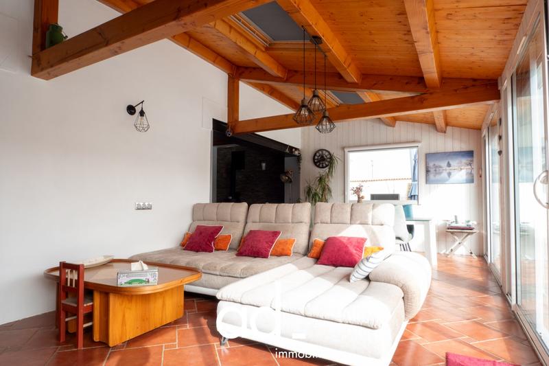 Maison - 178 m² - 6 pièces