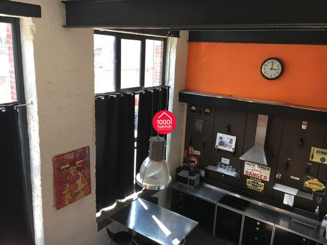 Loft - 90 m² - 3 pièces