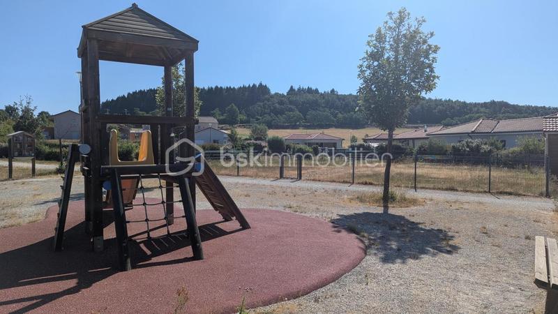 Terrain constructible - 561 m²