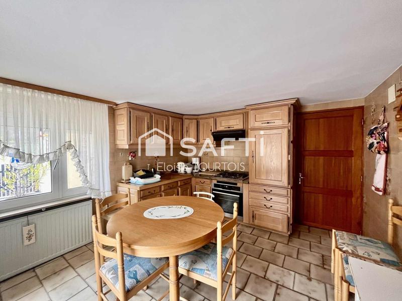 Maison - 215 m² - 12 pièces