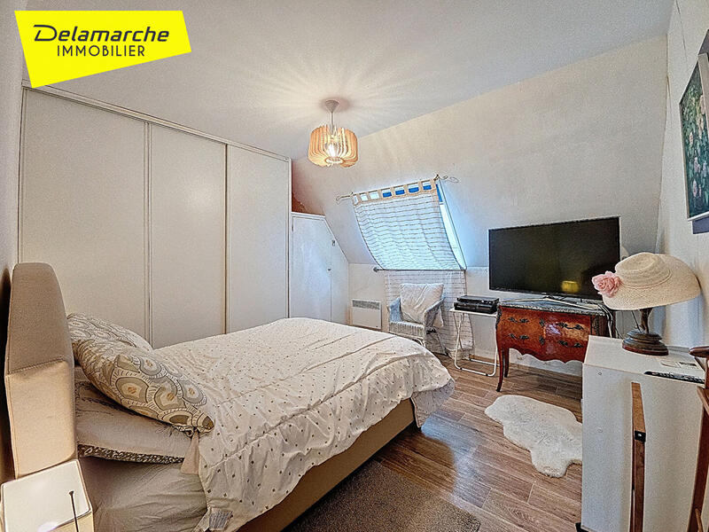 Maison - 95 m² - 4 pièces