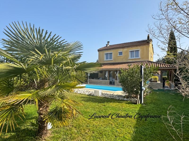 Maison - 100 m² - 4 pièces