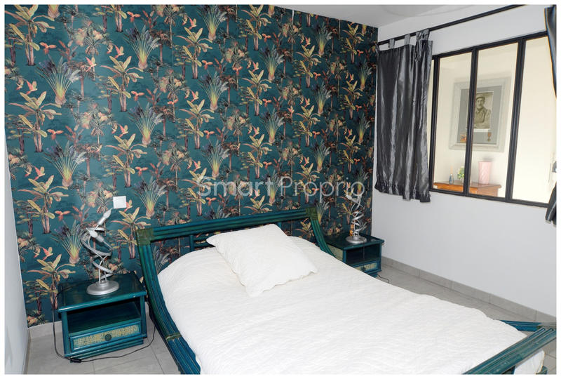 Villa - 240 m² - 9 pièces