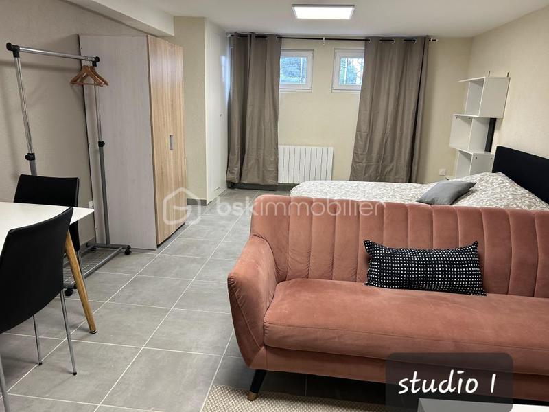 Maison - 180 m² - 9 pièces