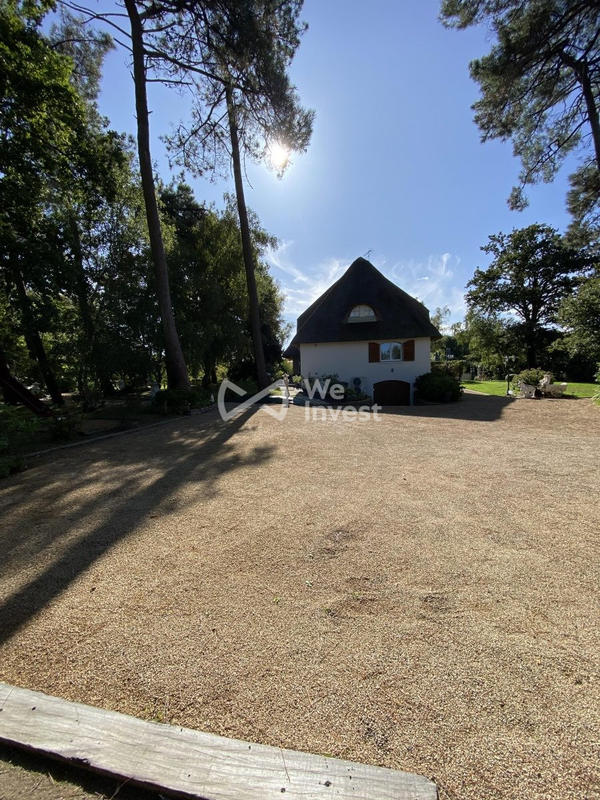 Maison - 203 m² - 7 pièces