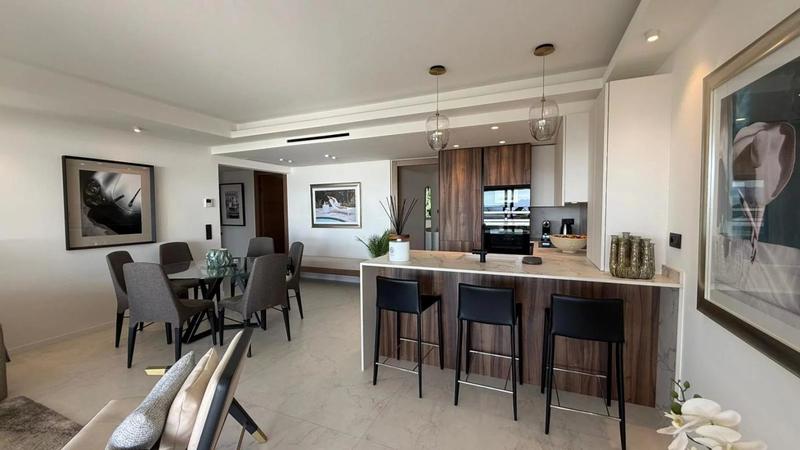 Appartement - 100 m² - 4 pièces