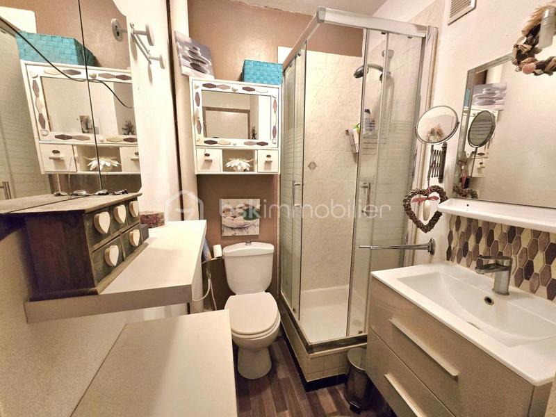 Studio - 25 m² - 2 pièces