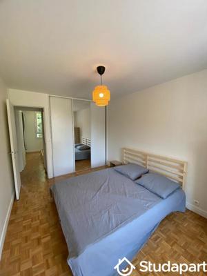 Chambre - 13 m² - 1 pièce