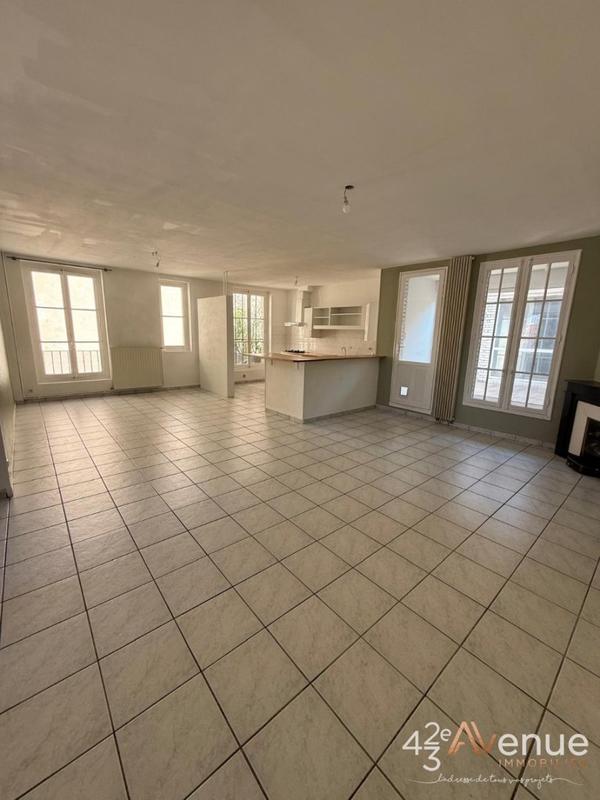 Appartement - 166 m² - 6 pièces