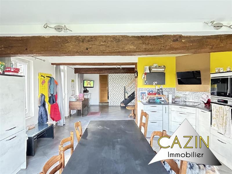 Maison - 98 m² - 4 pièces