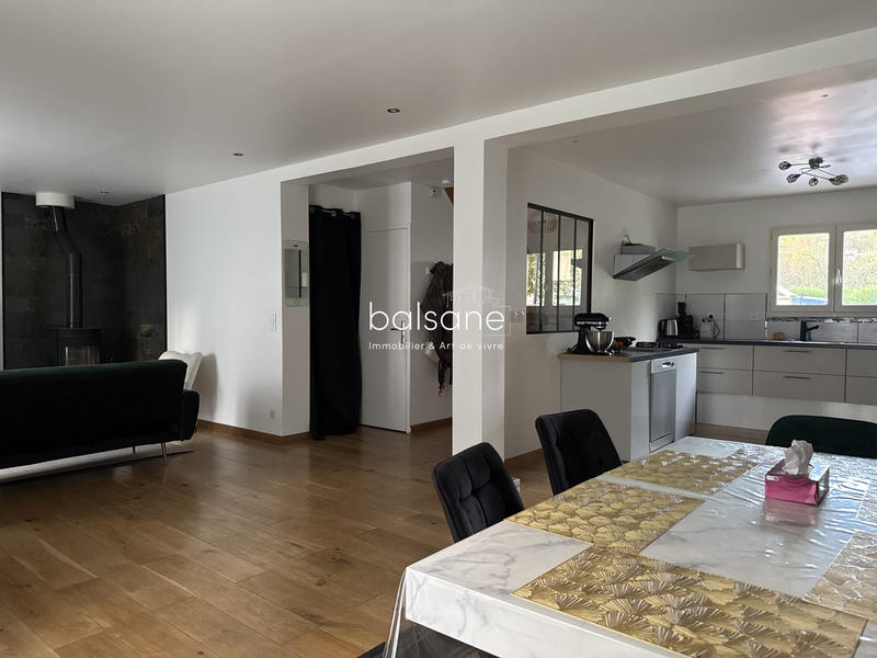 Maison - 103 m² - 5 pièces