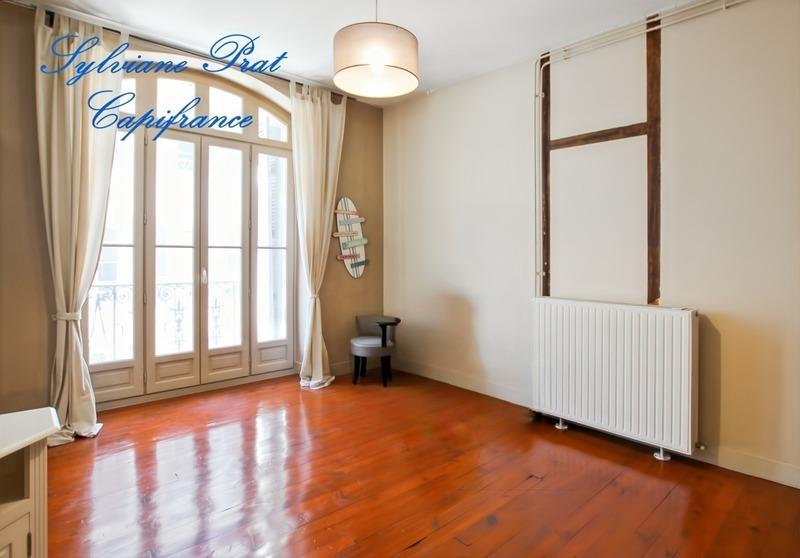Appartement bourgeois - 198 m² - 6 pièces
