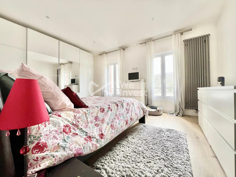 Appartement - 92 m² - 4 pièces