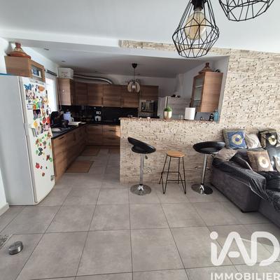 Maison - 103 m² - 5 pièces
