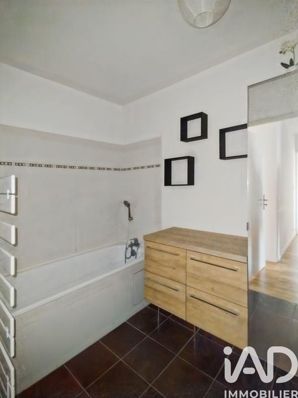 Appartement - 82 m² - 4 pièces