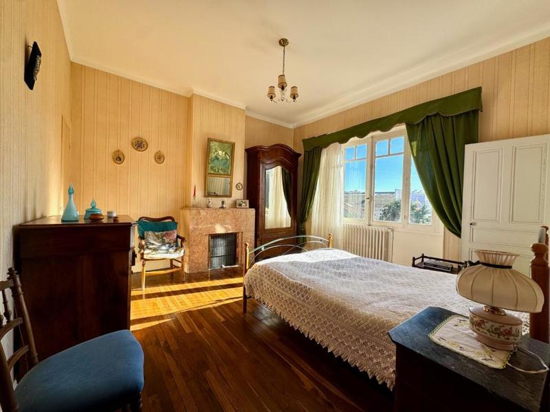 Maison - 148 m² - 6 pièces