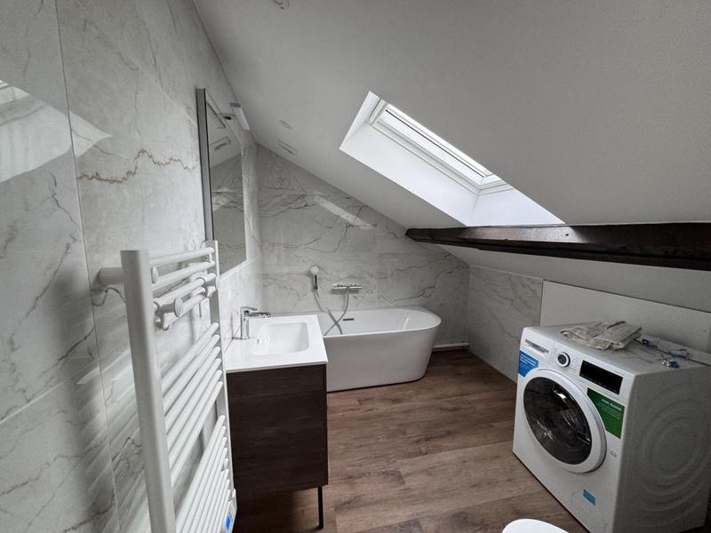 Appartement ancien - 120 m² - 3 pièces