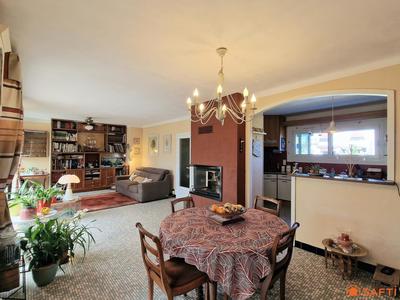 Maison - 141 m² - 5 pièces