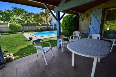 Maison - 313 m² - 8 pièces