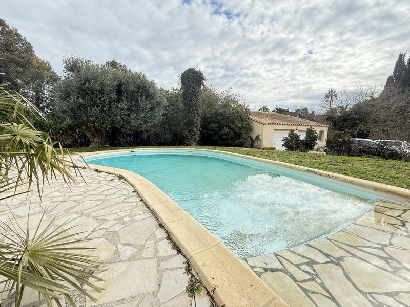 Villa - 145 m² - 4 pièces