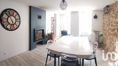 Maison de ville - 200 m² - 7 pièces