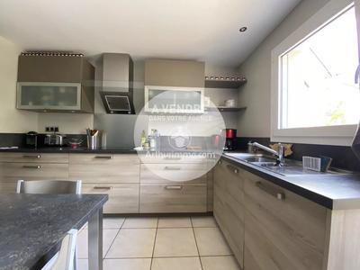 Maison - 175 m² - 5 pièces