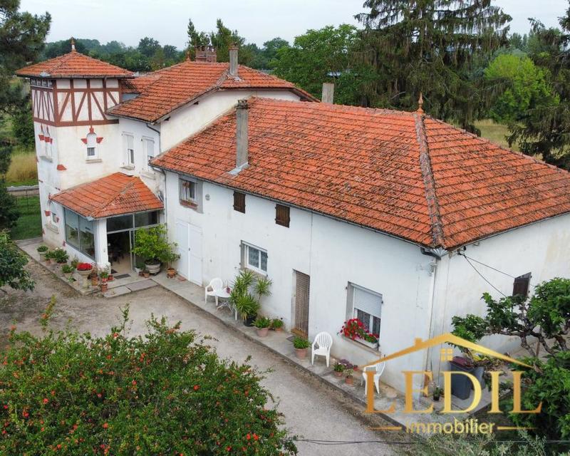 Maison de campagne - 230 m² - 6 pièces