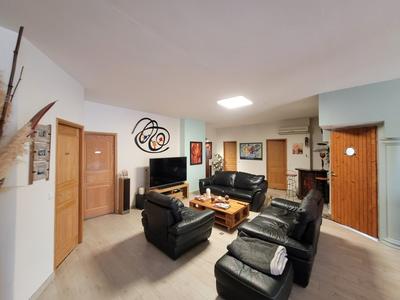 Maison - 190 m² - 7 pièces