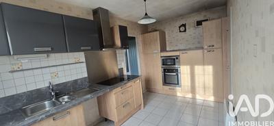 Maison - 87 m² - 4 pièces