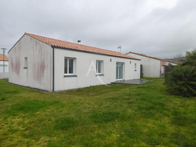 Maison - 82 m² - 4 pièces