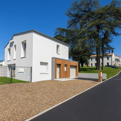 Maison - 95 m² - 4 pièces