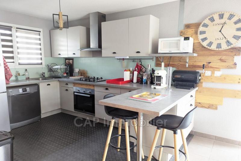 Villa - 90 m² - 4 pièces