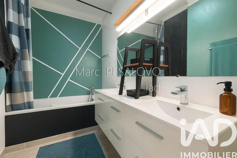 Appartement - 82 m² - 4 pièces