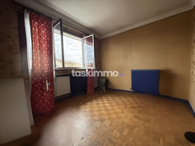 Maison - 84 m² - 4 pièces