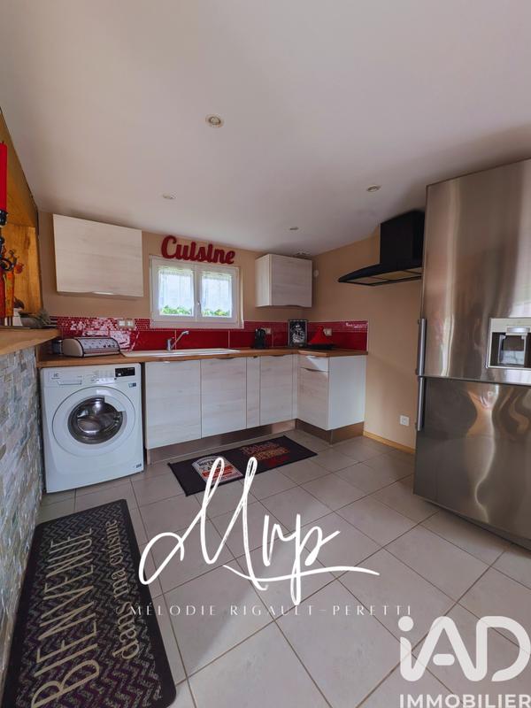 Maison - 197 m² - 7 pièces