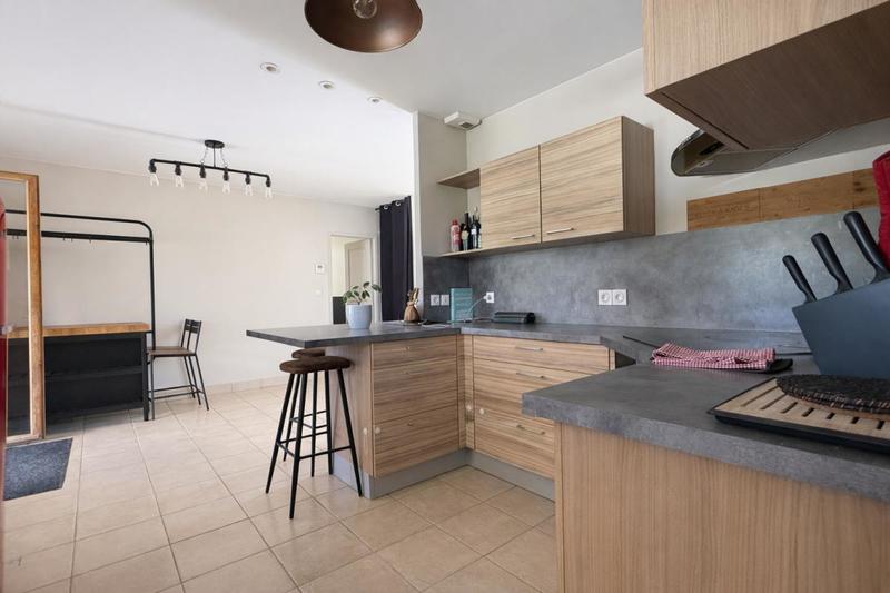 Maison - 110 m² - 6 pièces