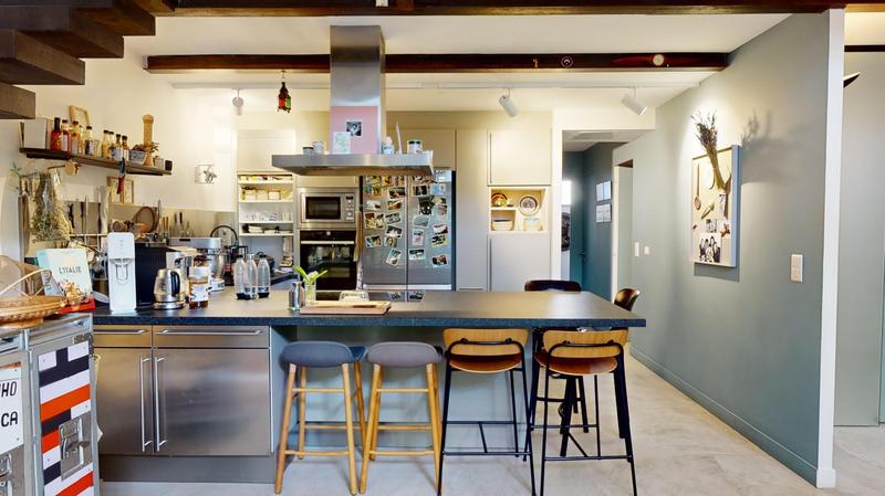 Duplex - 184 m² - 7 pièces