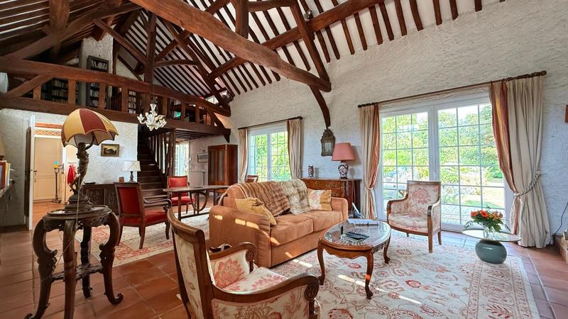 Maison - 148 m² - 5 pièces