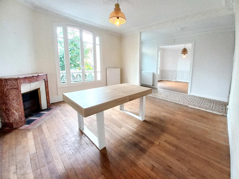 Maison - 120 m² - 6 pièces