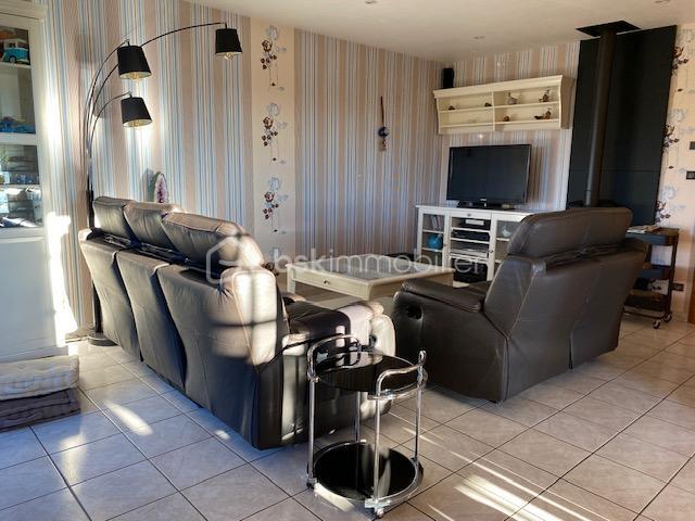 Maison traditionnelle - 119 m² - 6 pièces