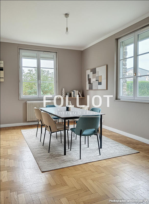 Maison - 96 m² - 5 pièces