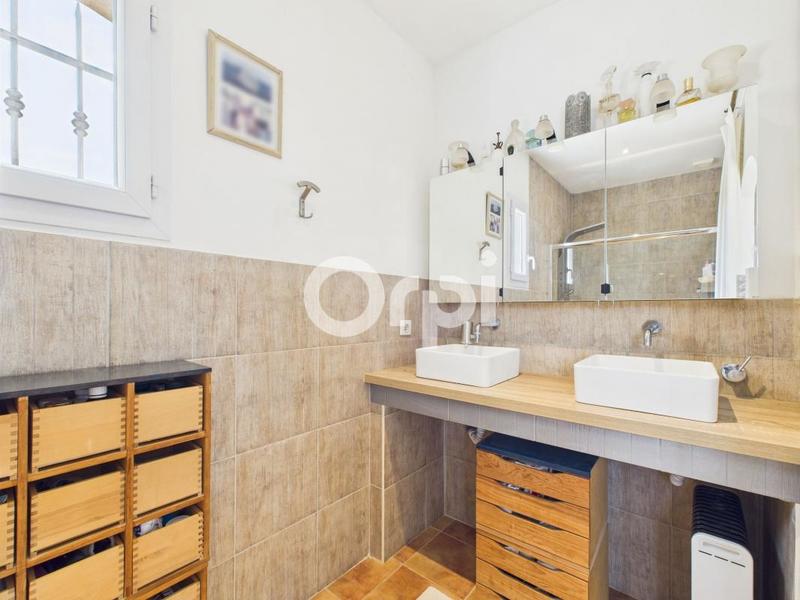 Villa - 170 m² - 6 pièces