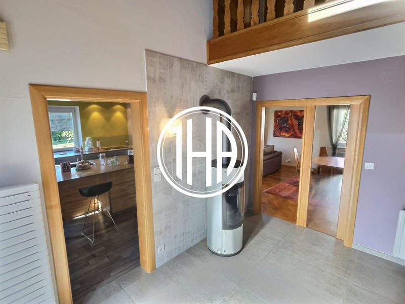 Maison - 143 m² - 6 pièces